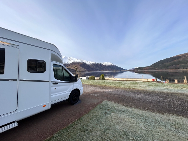 3/4 Berth Fixed Bed All Inclusive Price Bedding, Towels, Ins etc