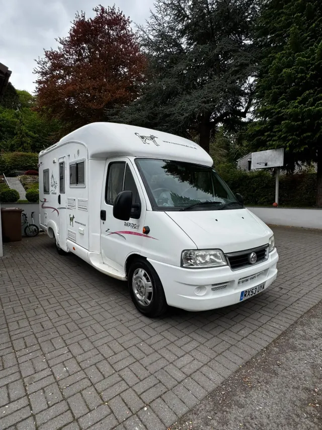 Motorhome image 3