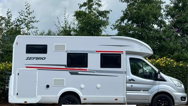 Motorhome image 1
