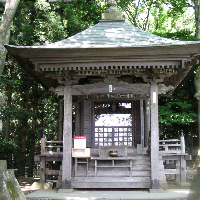 高館義経堂の写真