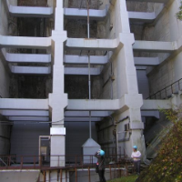 丸沼堰堤の写真
