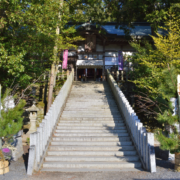 敢國神社（三重県伊賀市）の写真・外観