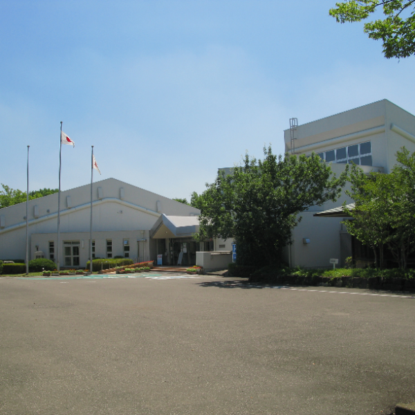 埼玉県立さきたま史跡の博物館（埼玉県行田市）の写真・外観