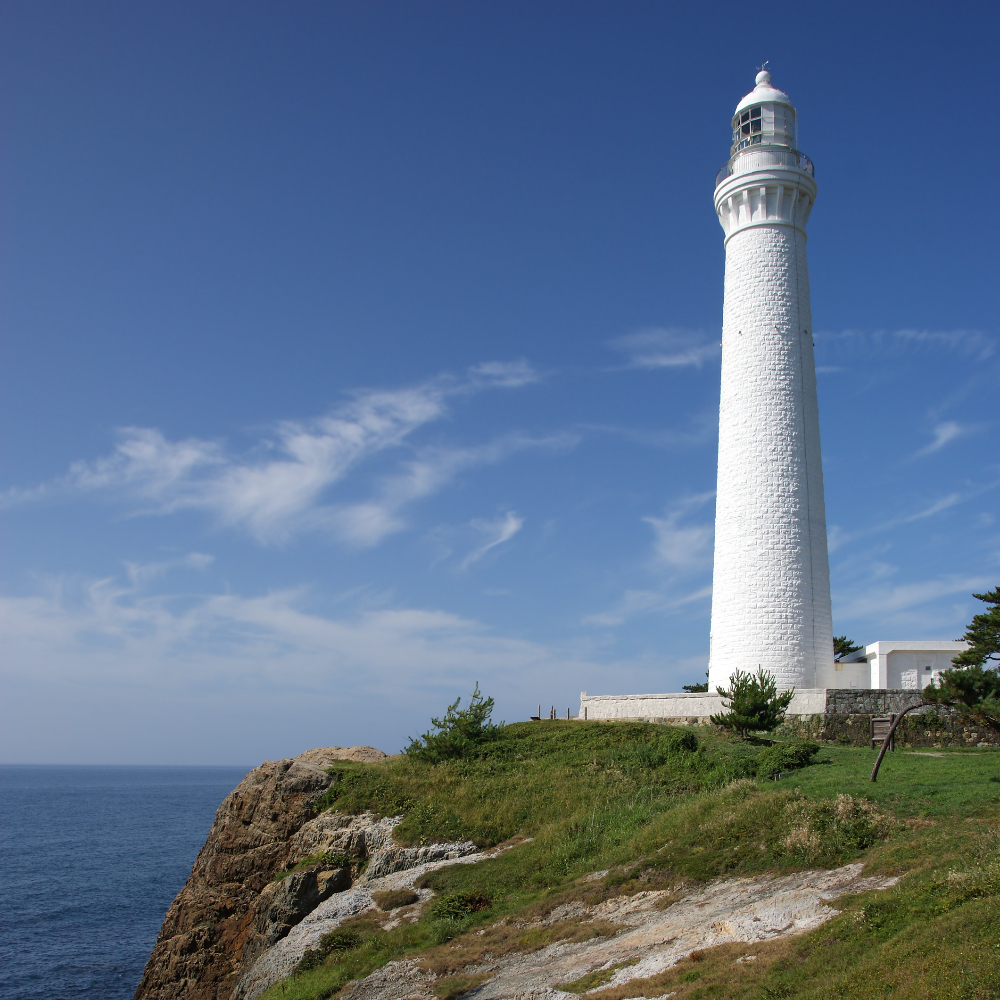 出雲日御碕灯台(島根県出雲市)の写真・外観