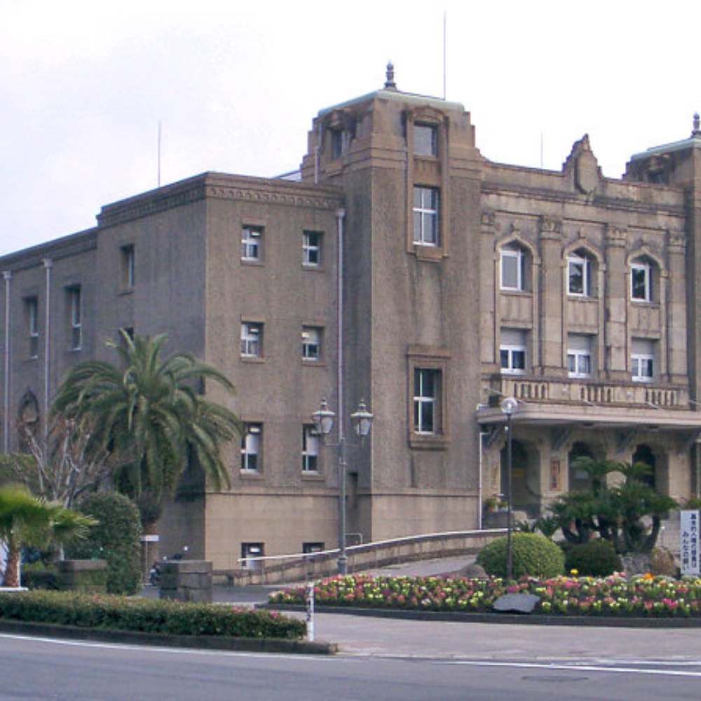 鹿児島市中央公民館（鹿児島県鹿児島市）の写真・外観