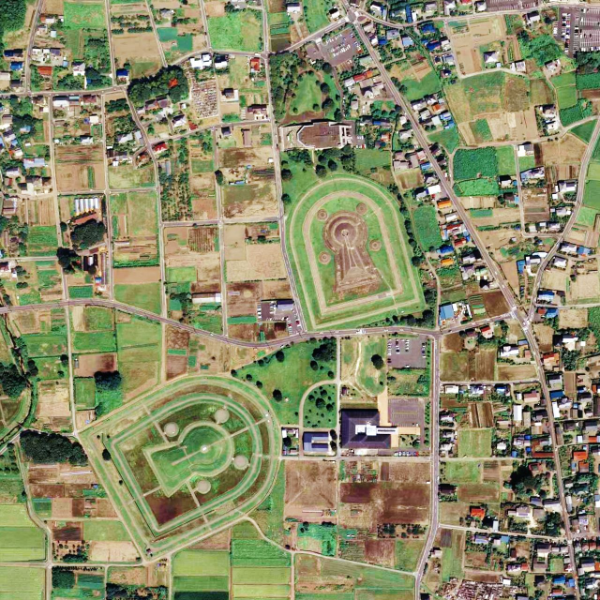 井出二子山古墳（群馬県高崎市）の写真・外観