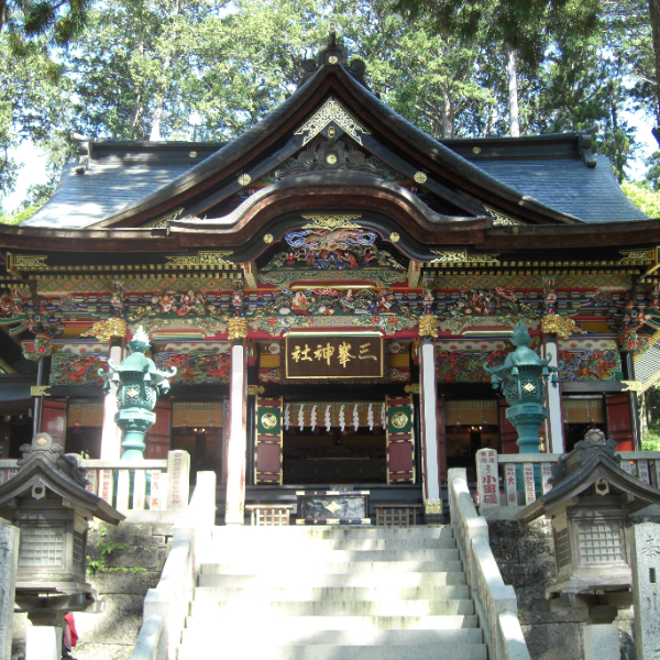 三峯神社（埼玉県秩父市）の写真・外観