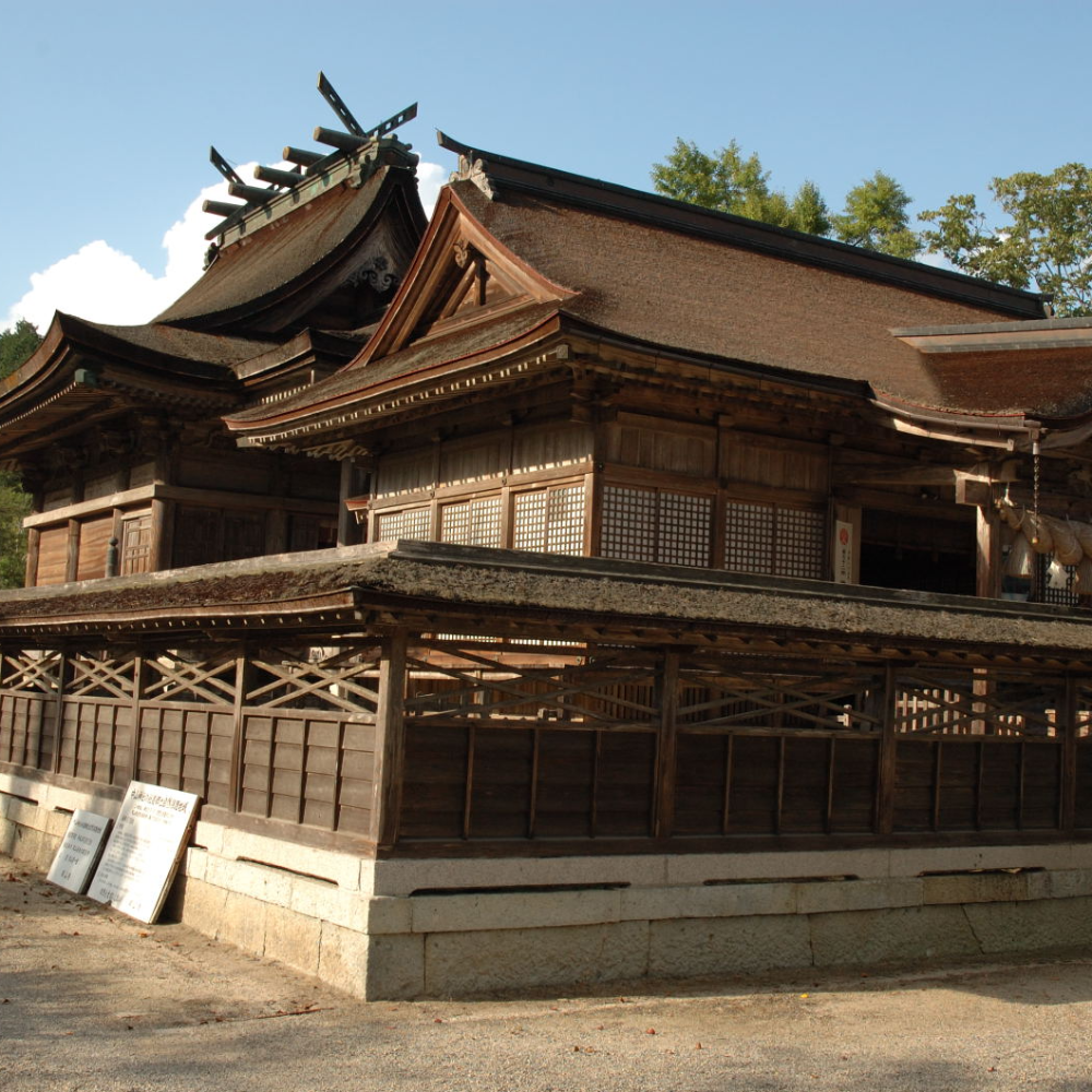 中山神社(美作國一宮)(岡山県津山市)の写真・外観