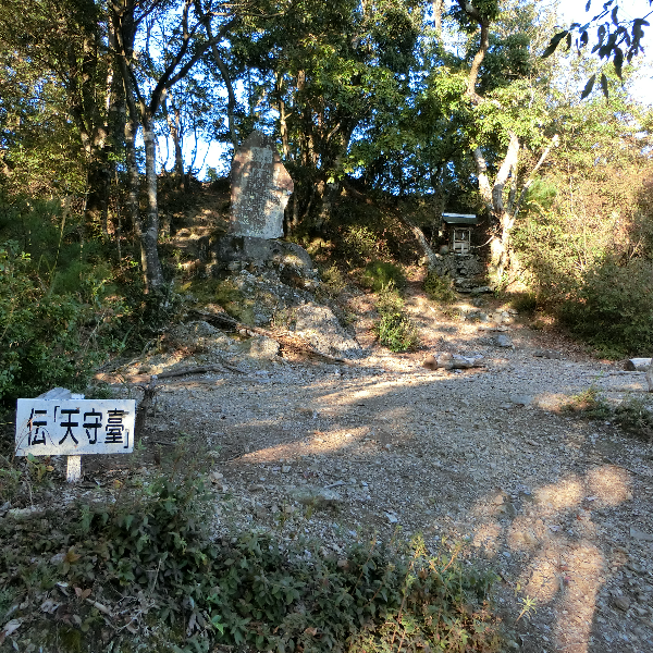 大桑城跡(岐阜県山県市)の写真・外観