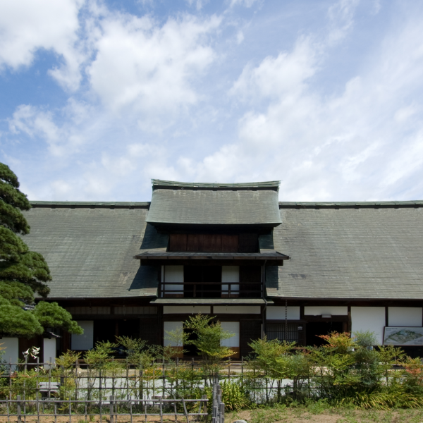 旧高野家住宅 甘草屋敷(山梨県甲州市)の写真・外観