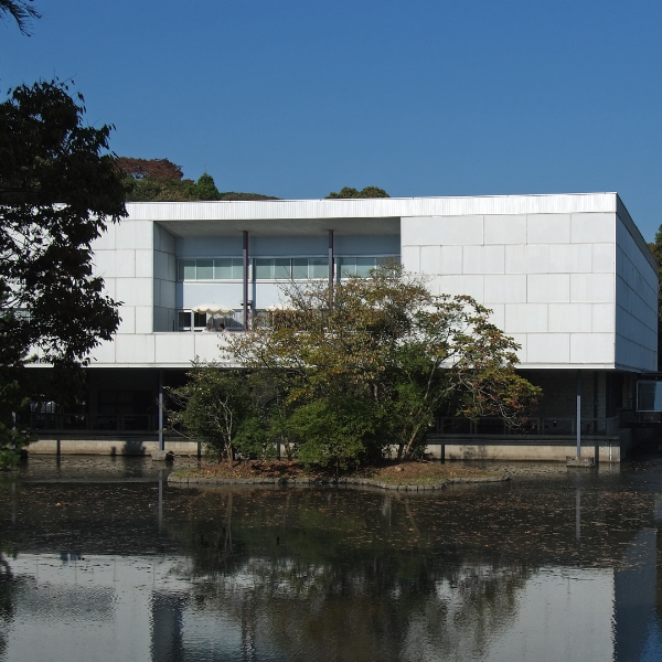 神奈川県立近代美術館 鎌倉別館（神奈川県鎌倉市）の写真・外観