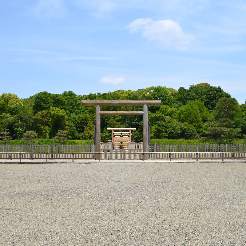 神武天皇 畝傍山東北陵（奈良県橿原市）の写真・外観