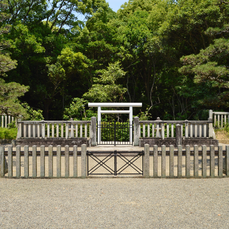 綏靖天皇 桃花鳥田丘上陵（奈良県橿原市）の写真・外観