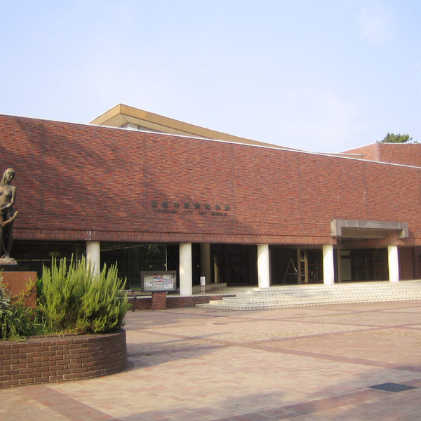 豊橋市美術博物館（愛知県豊橋市）の写真・外観