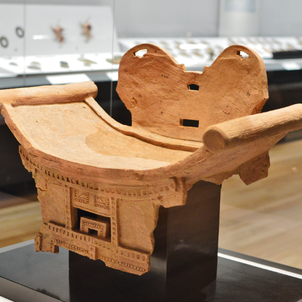 赤堀茶臼山古墳（群馬県伊勢崎市）の写真・外観