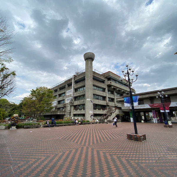 世田谷区役所（東京都世田谷区）の写真・外観