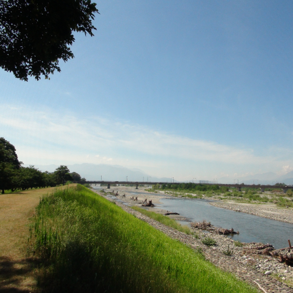 信玄堤(山梨県甲斐市)の写真・外観