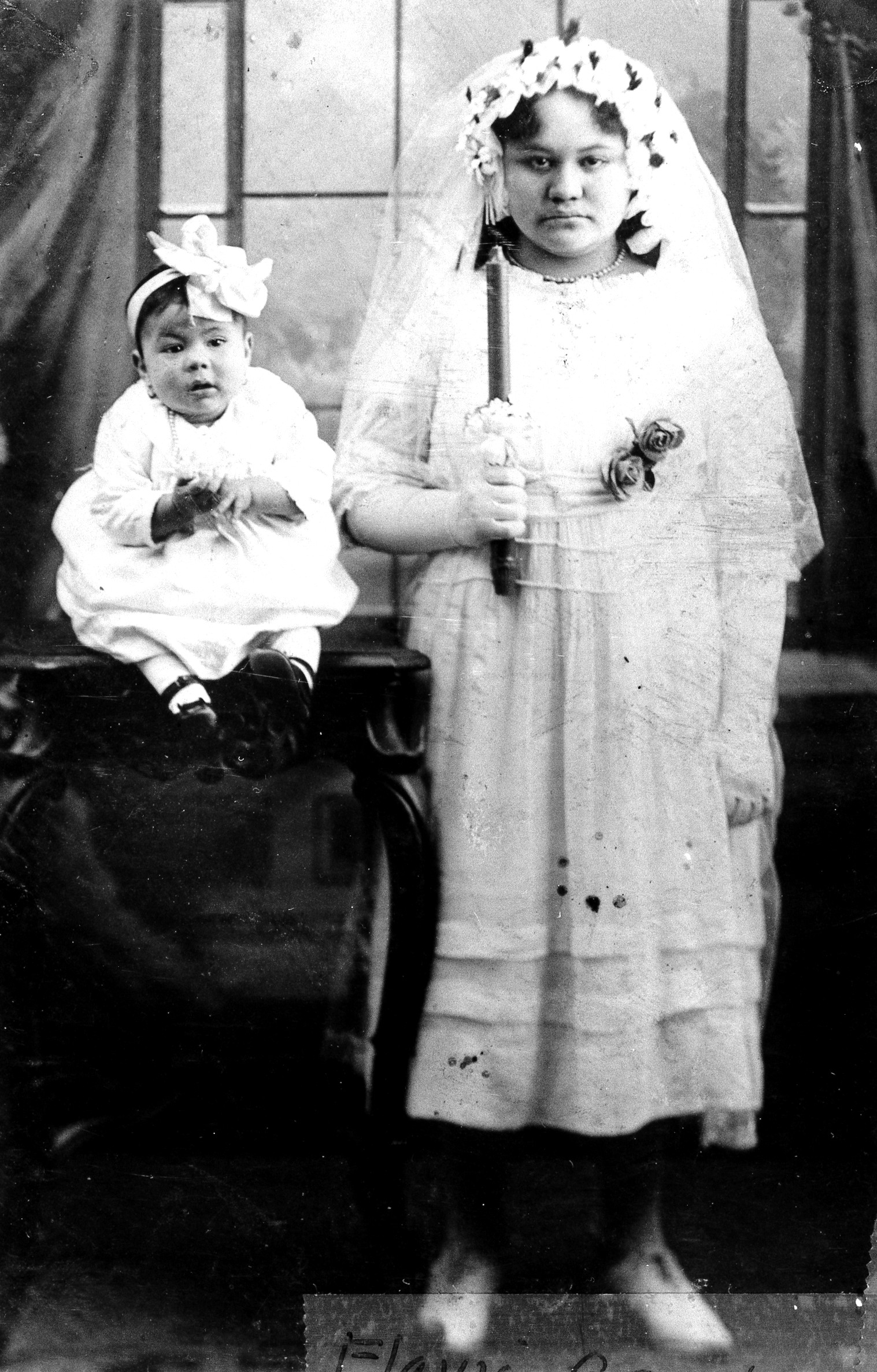 Shades of Anaheim - First Communion, 1921 (Internet Archive)