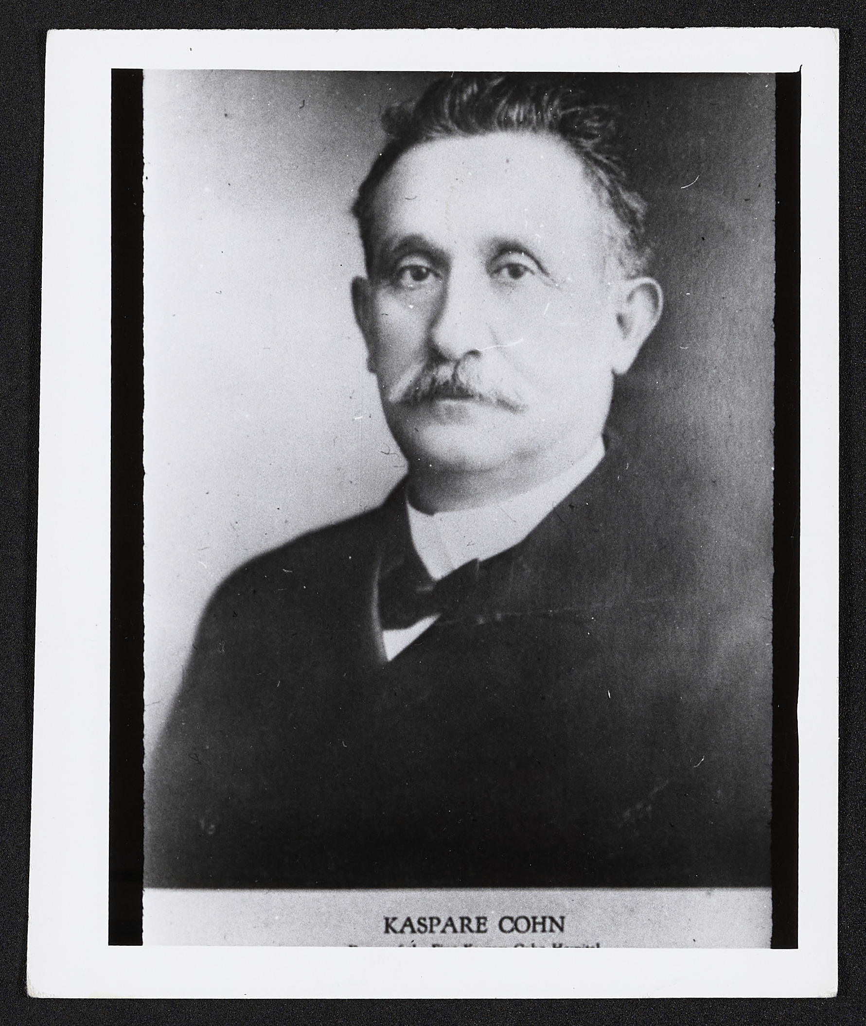 Portrait, Kaspare Cohn, circa 1900 - 1910, 1905 (Internet Archive)