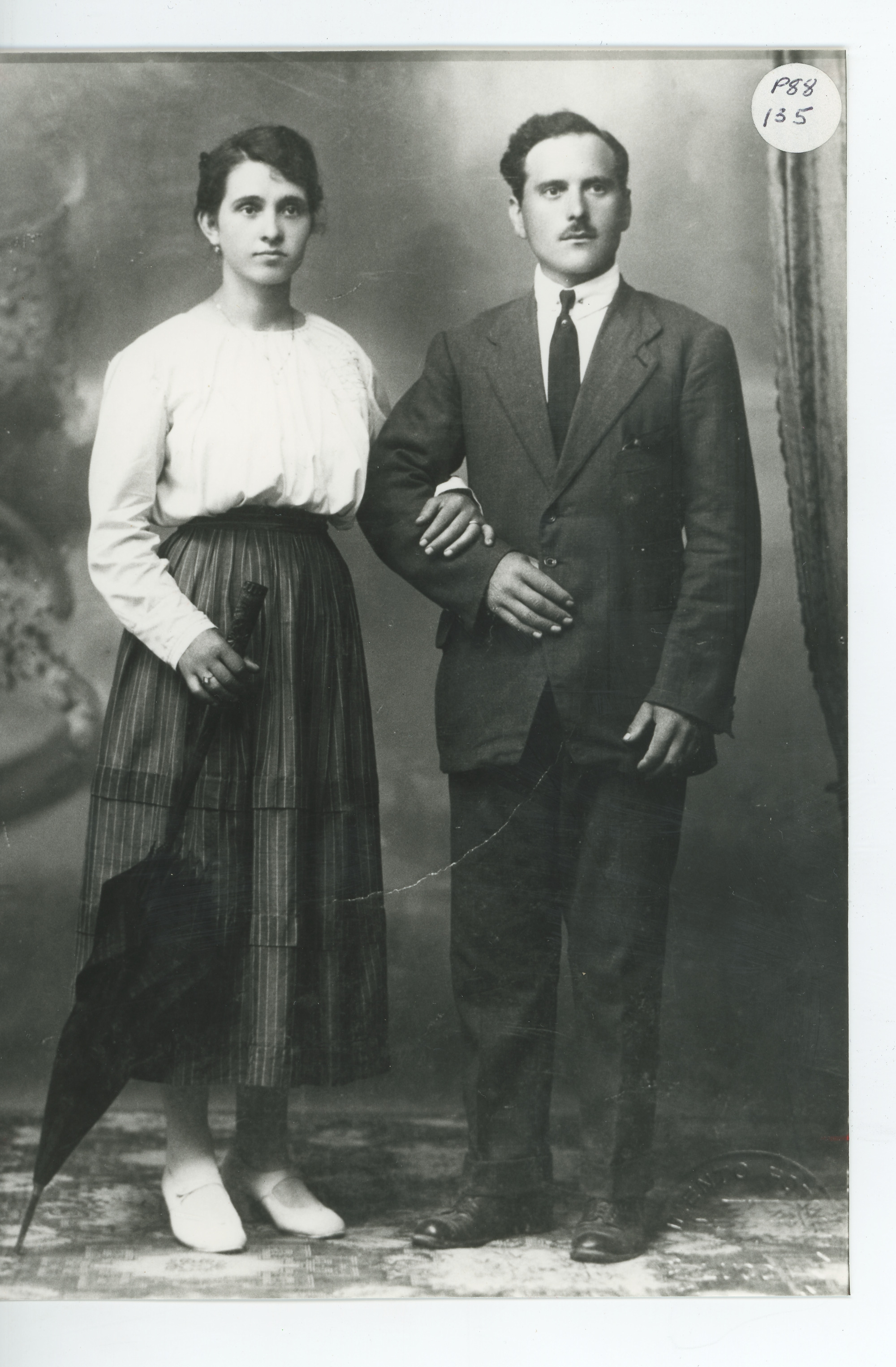 People: Guido and Gelsomini Palladini standing together, 1920~, 1920 (Internet Archive)