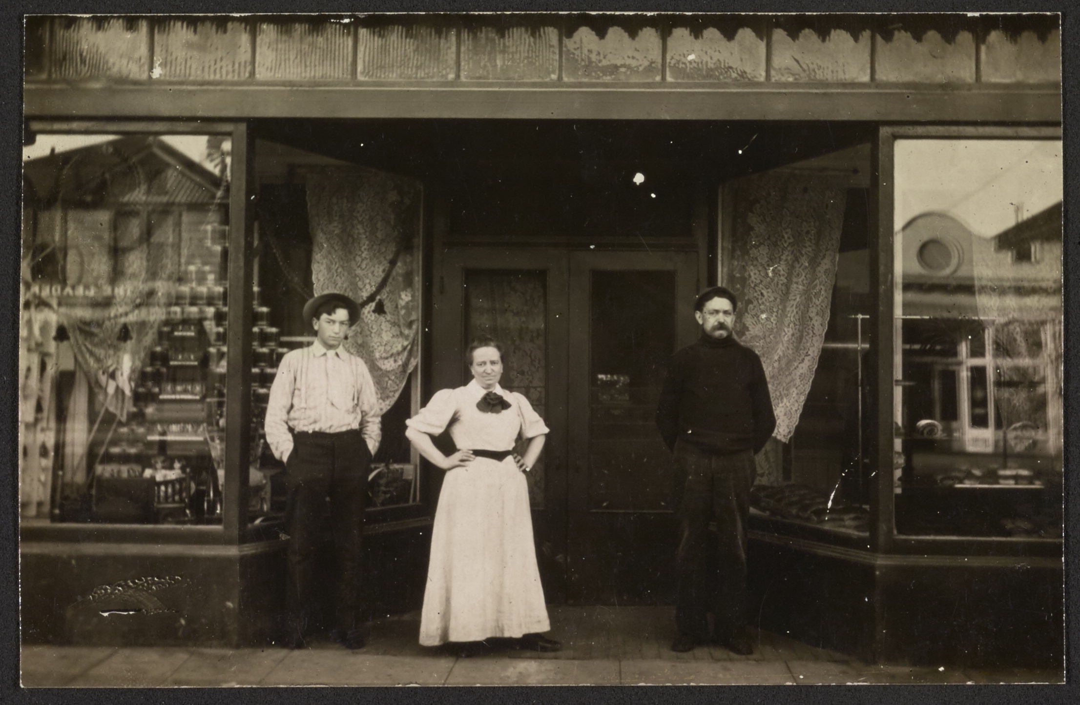 Campen family, 1890 (Internet Archive)