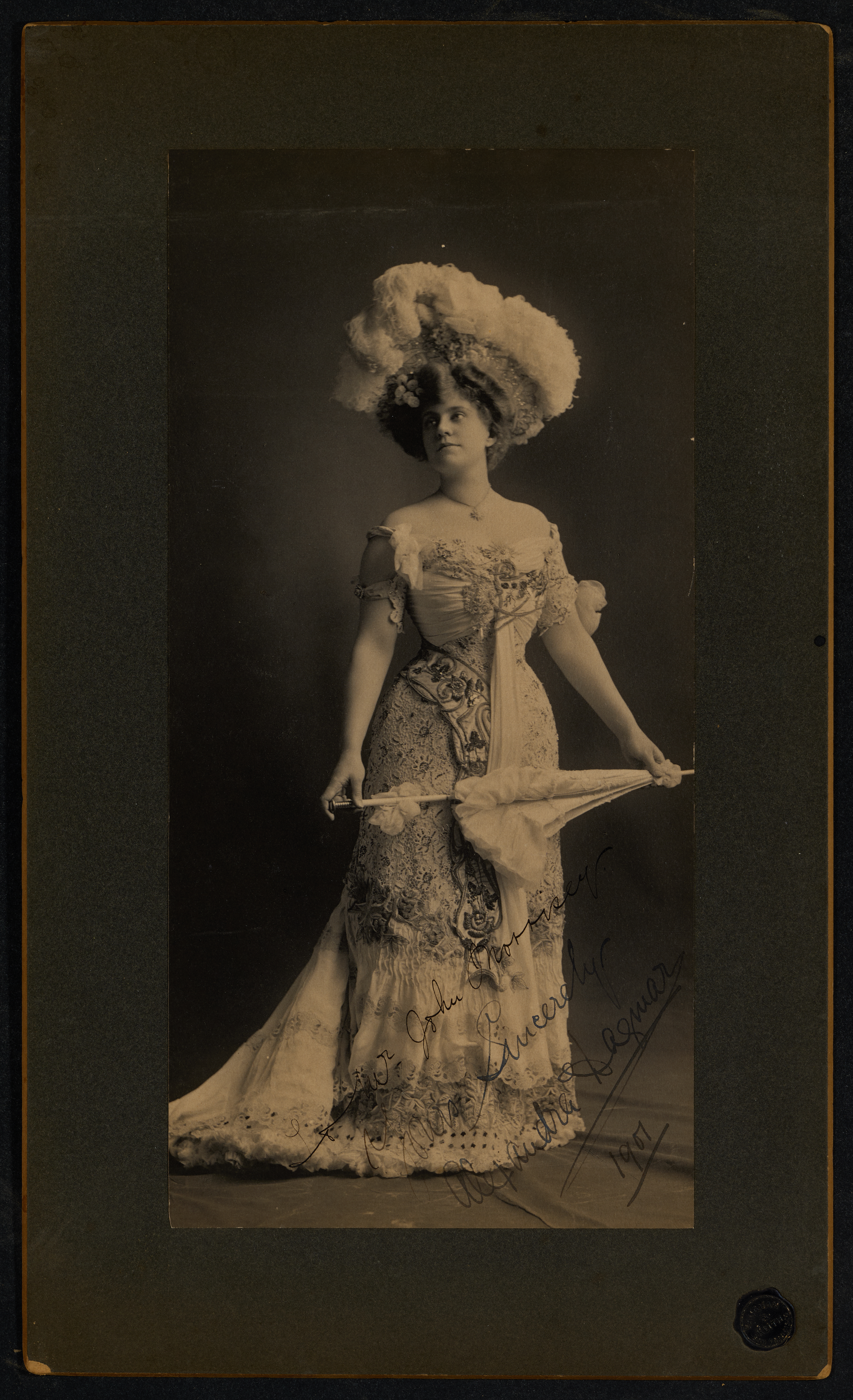 Portrait of Alexandra Dagmar, 1907 (Internet Archive)