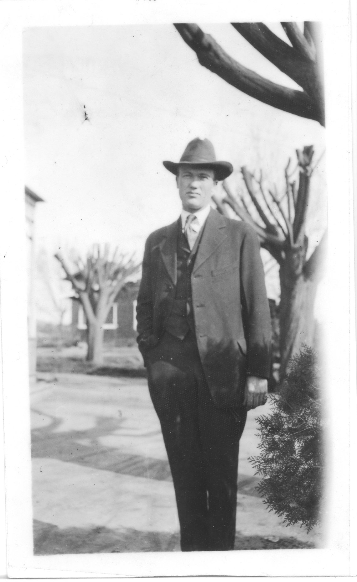 Charles Ernest Hayes (World War I, Tulare County) (World War I), 1914 (Internet Archive)