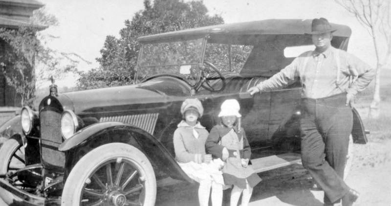 Worthley Family, Sultana, California, 1920, 1920 (Internet Archive)