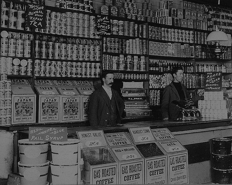 Price Hardware Store, Porterville, California, 1905, 1905 (Internet Archive)