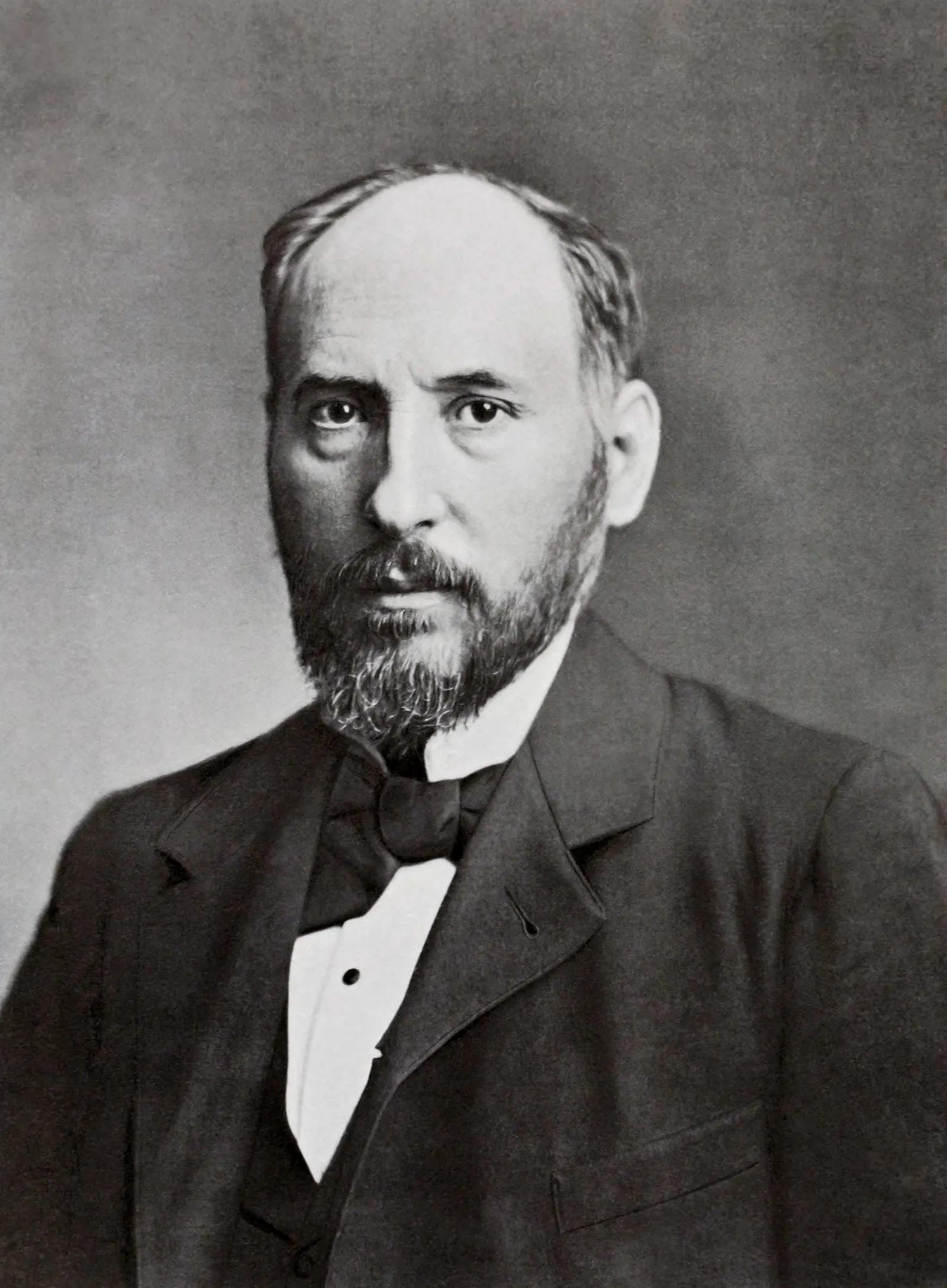 Santiago Ramón y Cajal — Wikimedia Commons, public domain (1899, restored)