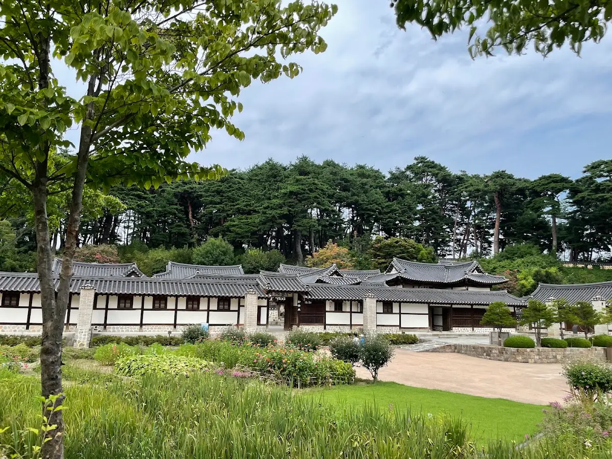 선교장 강원특별자치도 강릉시 운정길 63