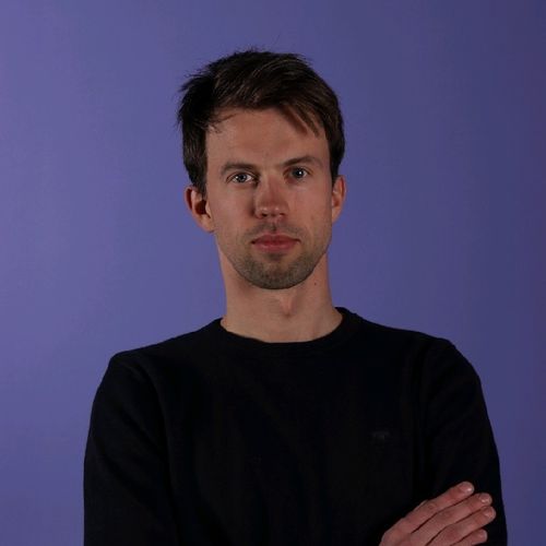 profileImg