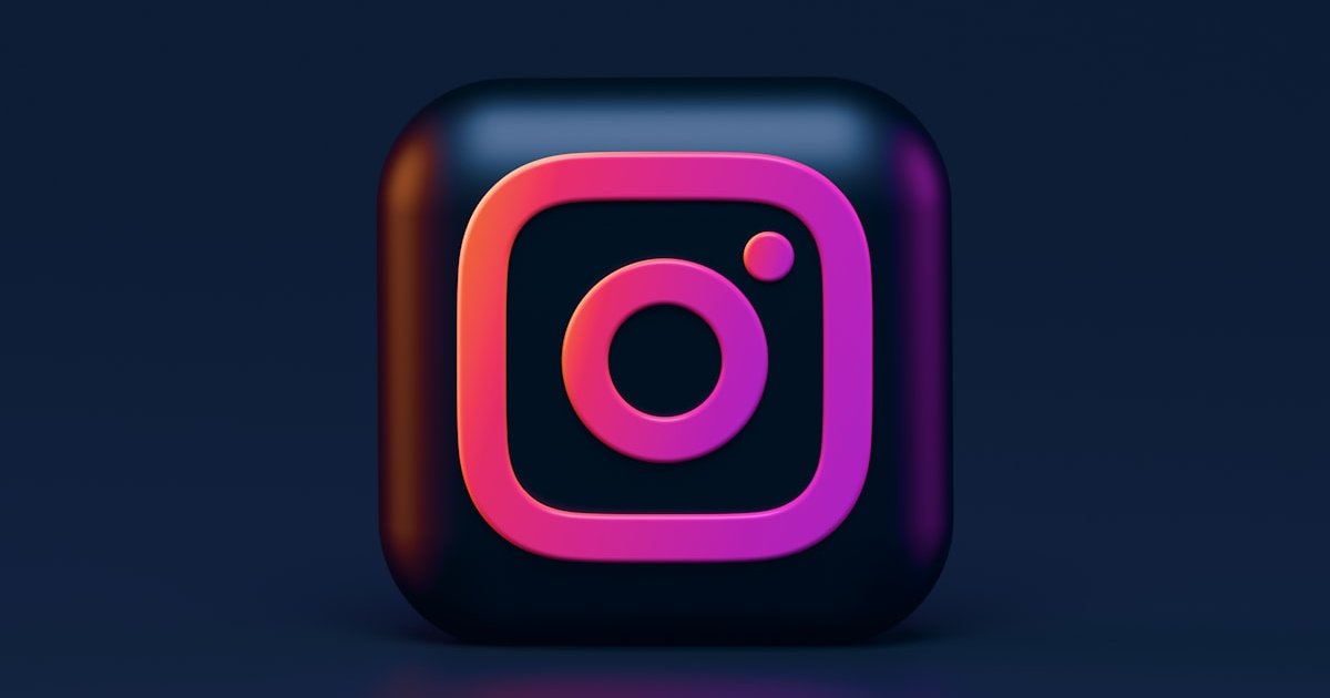 Instagram DM Requests: What They Reveal About Who Likes You