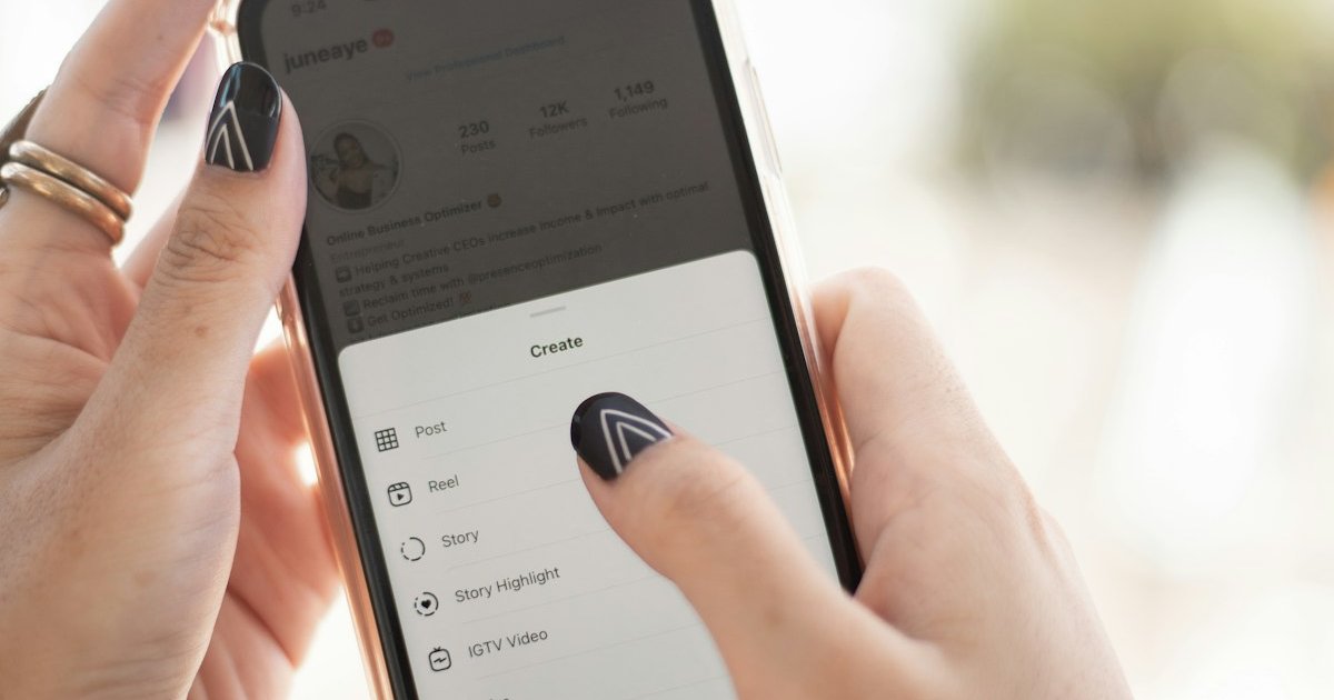 Instagram Highlights Viewers: Who Views Them and What It Reveals