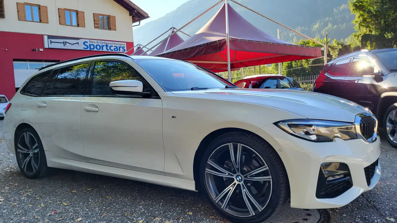 BMW 320