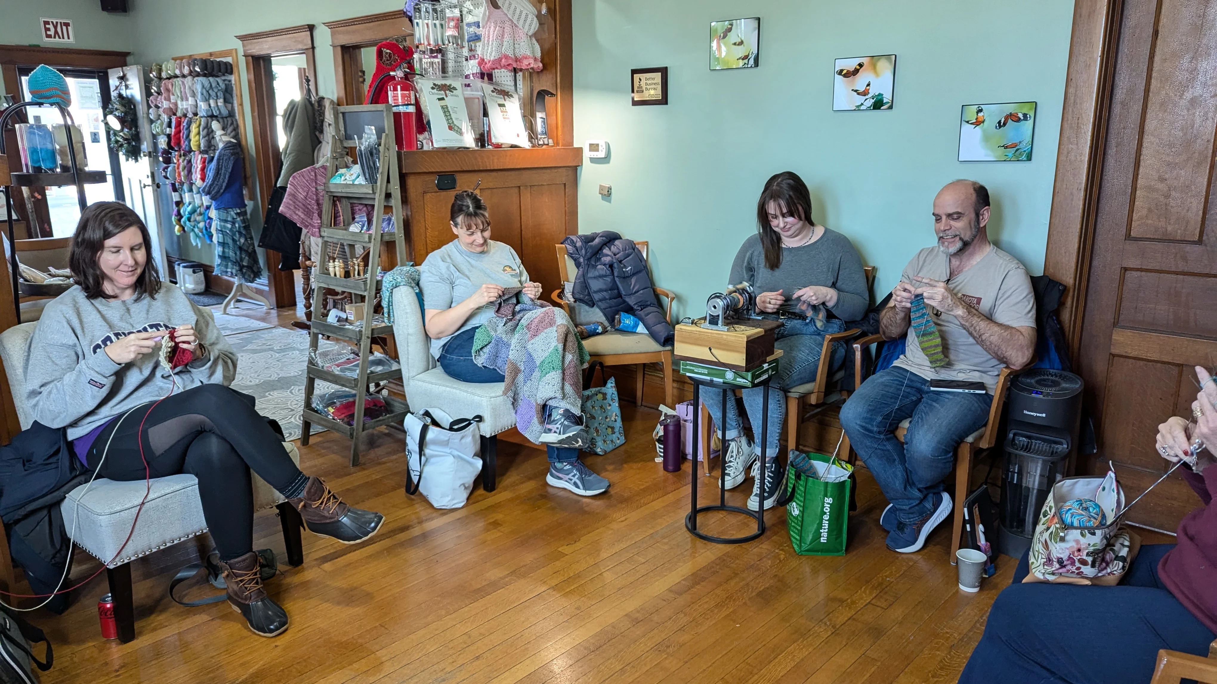 Saturday Sit & Stitch (Papillion, Oct 31)