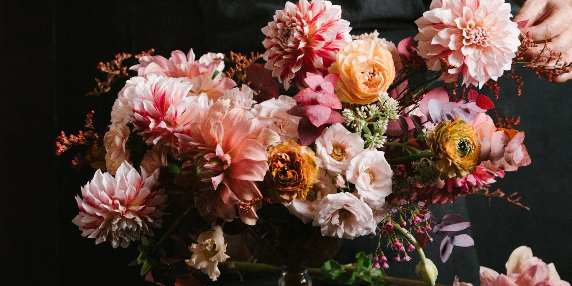 Botanical Design Workshop: Spooky Vignette