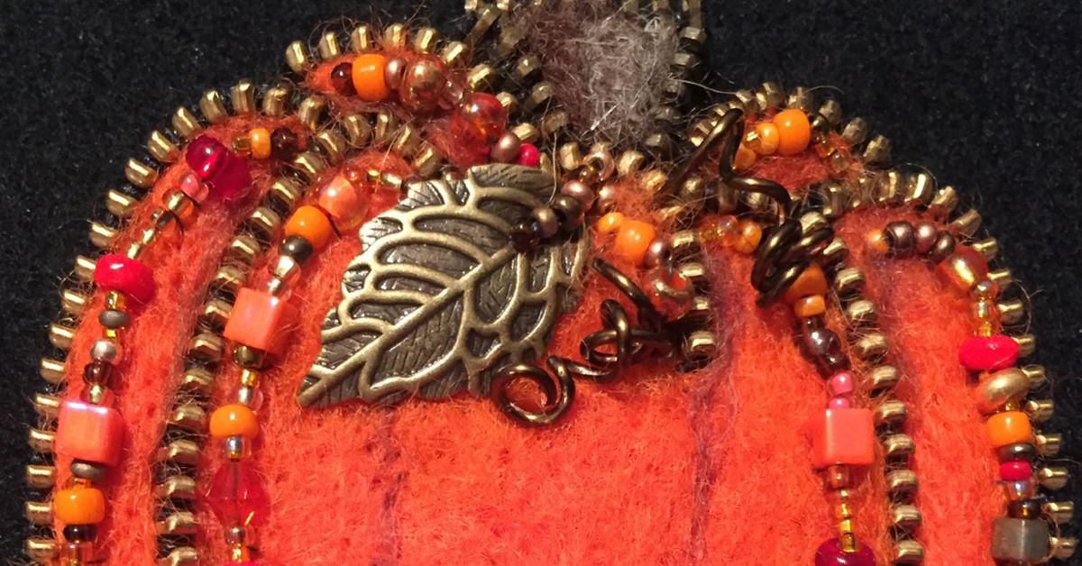 Needle Felting: Pumpkin at Lauritzen Gardens