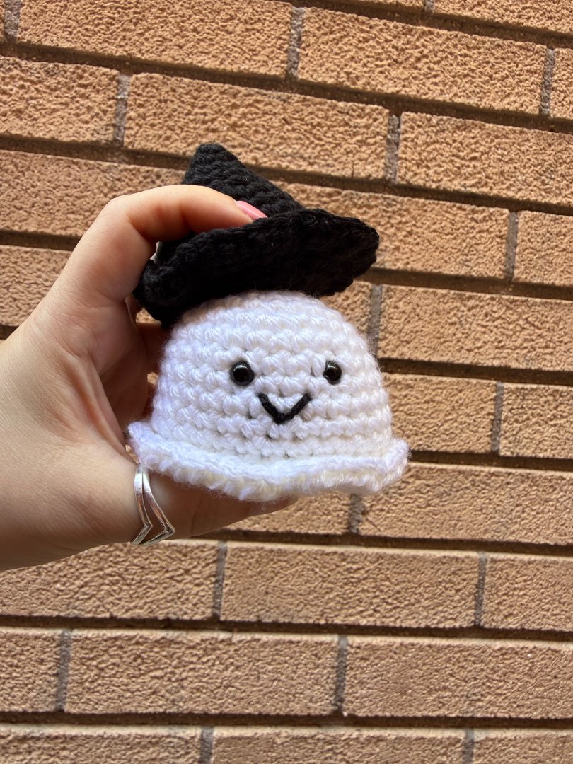 👻🧙 Ghost & Witch Hat Amigurumi Workshop | September 22, 4:00pm 4