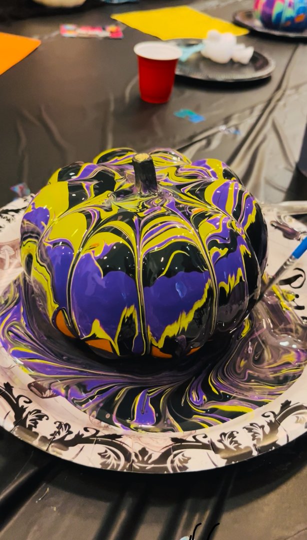 Pumpkin & Skull Fluid ART Workshop 5
