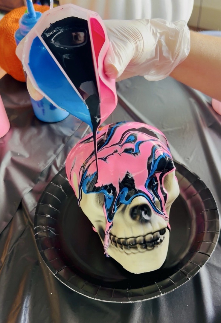 The ultimate: Pumpkin, Skull & Bear Fluid Bear Pouring Workshop 3