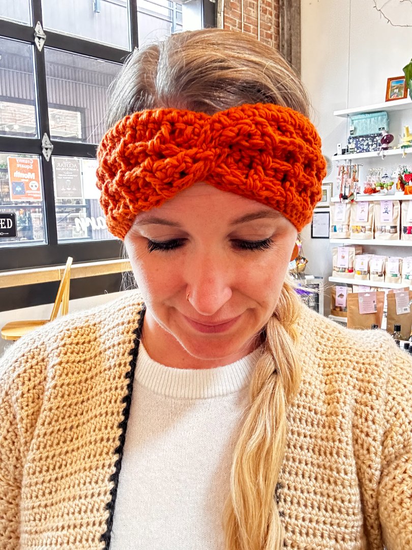 🧶 Crochet Ear Warmer Headband Workshop | November 7, 3pm 4