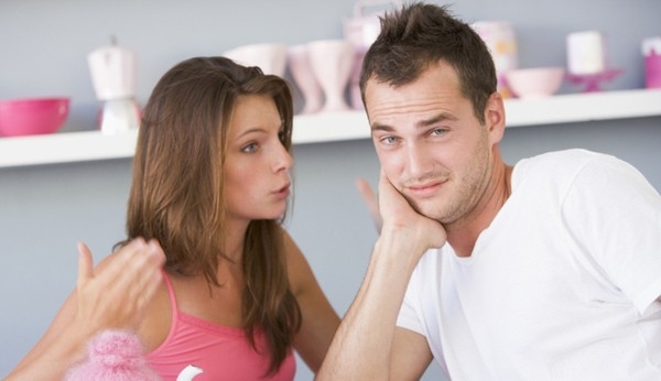 thói quen khiến người khác khó chịu?