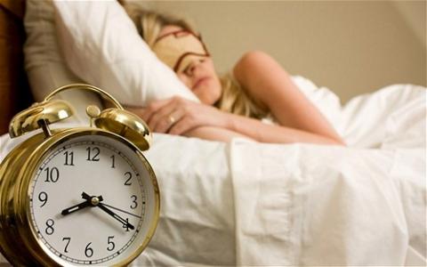 thói quen ngủ nướng có thể hại chết người