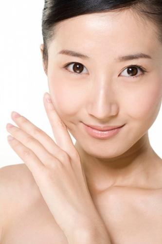 Làm đẹp da đơn giản bất ngờ với nguyên liệu từ nhà bếp