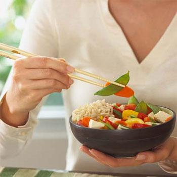 Những cách đơn giản giúp điều chỉnh chế độ ăn uống