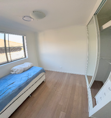 어밍턴 private room own bathroom available