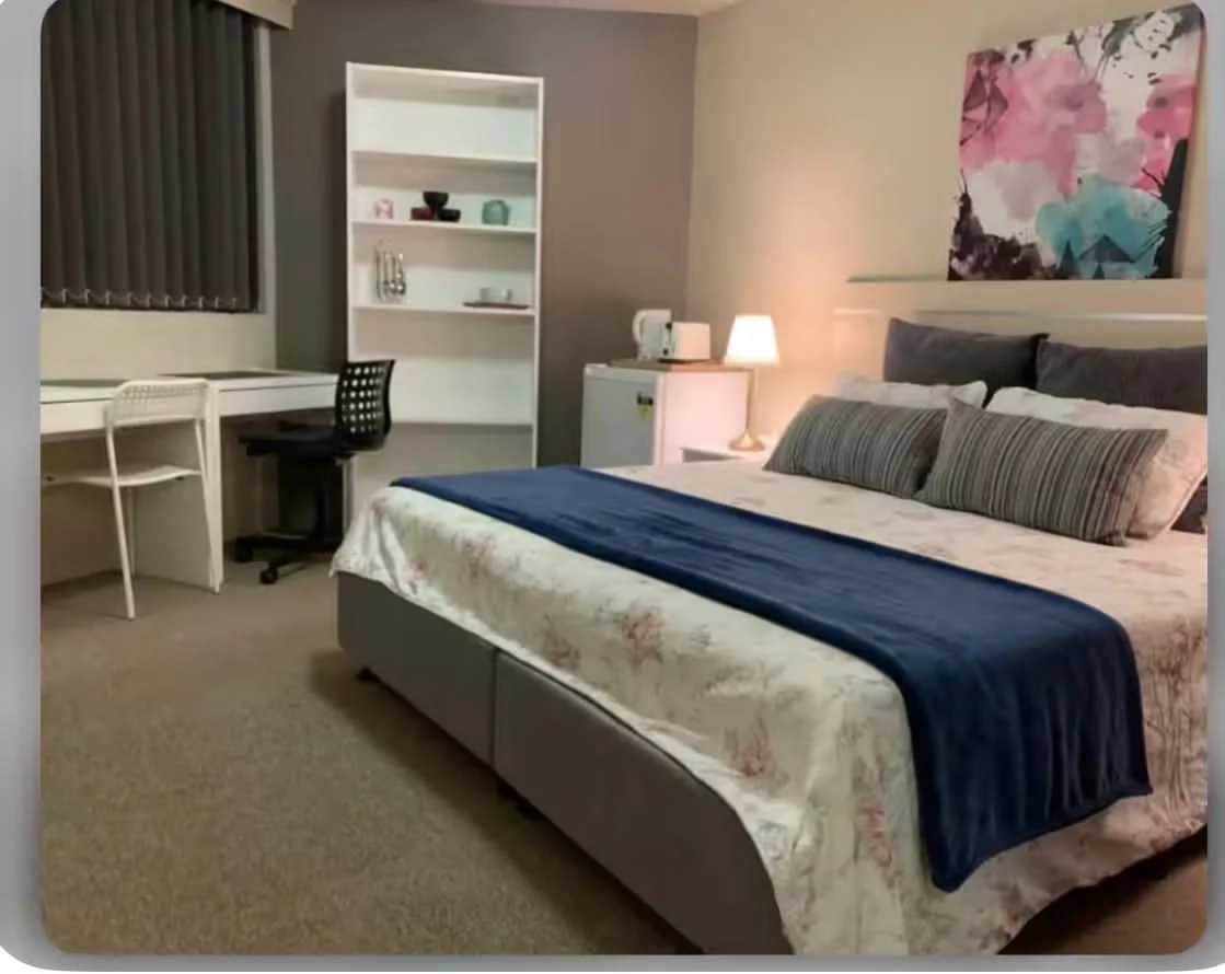 Master Bedroom with Ensuite for Rent – Haymarket NSW