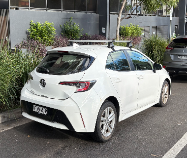 2020 도요타 코롤라 해치백 (2.0L 가솔린, 오토)