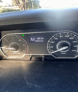 2021 ldv v80 midroof low kilometers
